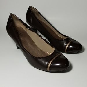 Brown Pumps